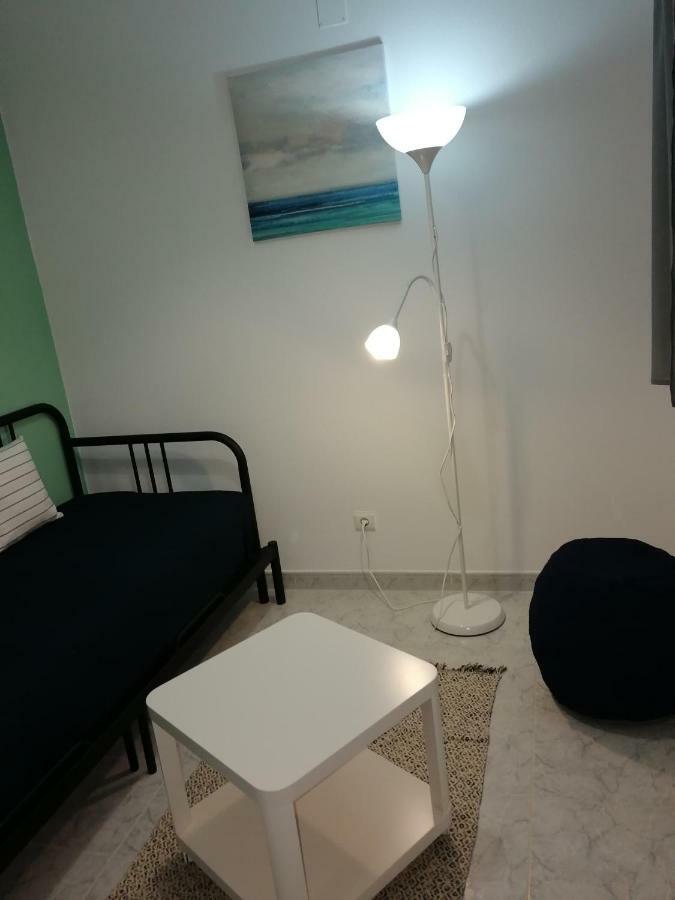 Pensión Ocean's 7 - 3*